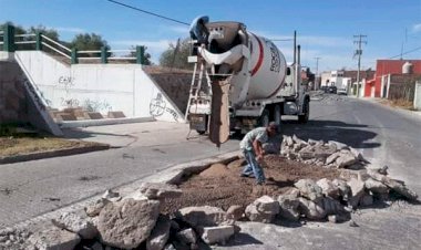 Inició restauración de la calle Jalisco en la Cabecera municipal de Villa de Arriaga