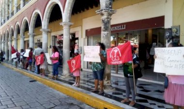 Con cadenas humanas dicen No al recorte del PEF 2021