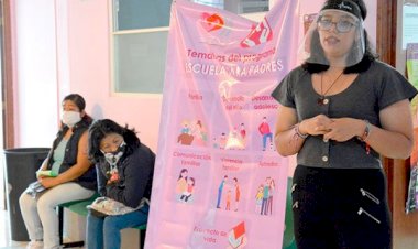 Brinda DIF Ixtapaluca talleres a padres y madres de familia