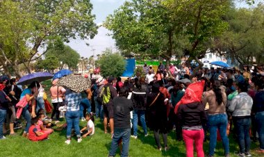 Antorchistas de Querétaro verifican avance de solicitudes para colonia Benito Juárez 