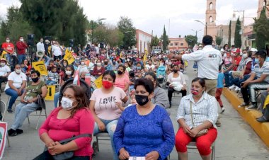 Las nuevas promesas de campaña, señal de debilidad del proyecto de la reelección en Guadalupe.