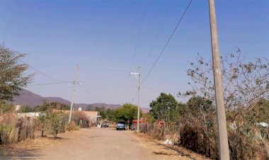 Concluye obra de electrificación en Tuxpan, Jalisco