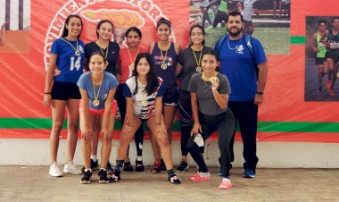 Con saldo blanco concluye encuentro de voleibol en Chiapas