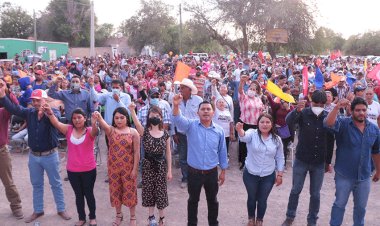Los Hernández respaldan al candidato Fermín de la Cruz