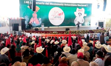 El pueblo de México no está solo, tiene a la Constitución y a Antorcha