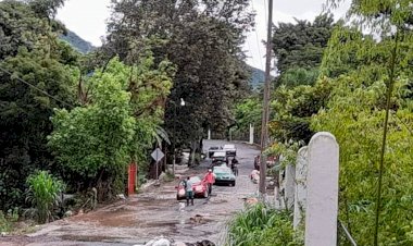 Campesinos  de San Martín, exigen al Gobierno del Estado, obra integral que evite inundaciones en Jilotepec.