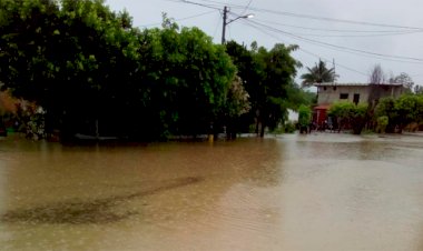 Destroza tormenta Enrique infraestructura en Tomatlán