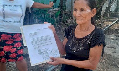 Alertan a CFE por colapso de poste en Chiapa de Corzo
