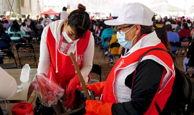 Importante labor de personal de limpieza de Ixtapaluca en vacunación covid-19