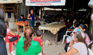 Activista antorchista rinde informe de resultados en comunidad de Oaxaca
