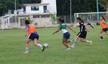 Selectivos del Instituto Deportivo SDM se preparan para Torneo de Fútbol en Chiapas