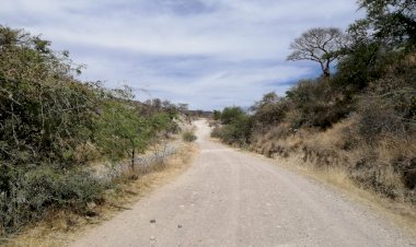 Exigen pavimentar el camino de Teopantlán a Huehuetlán