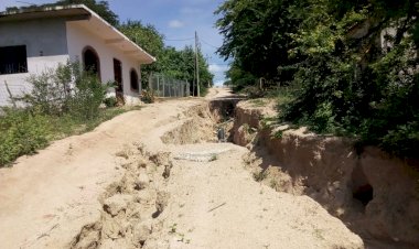 Poblados de Tomatlán sin drenaje ni calles