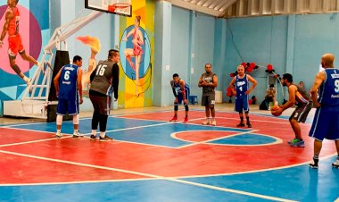 Realizan torneo de basquetbol en Los Reyes La Paz