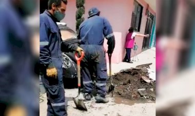 Reparan coladera que se inundaba en colonia de Iztapalapa