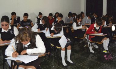 Estudiantes de la Mixteca poblana, en peligro por indolencia oficial