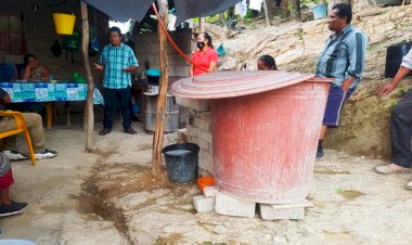 Inicia Antorcha trabajo en pueblo de Xochihuehuetlán