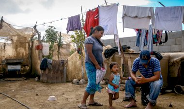 La consulta popular y el combate a la pobreza de AMLO: un fracaso