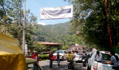 Antorchistas del sur colectan a favor de preparatoria de nueva creación de Tejupilco