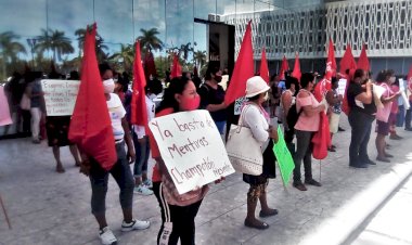 Instalan antorchistas plantón permanente en Campeche