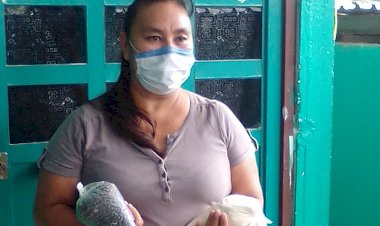 Antorcha Tanlajás apoya a familias pobres con frijol y azúcar
