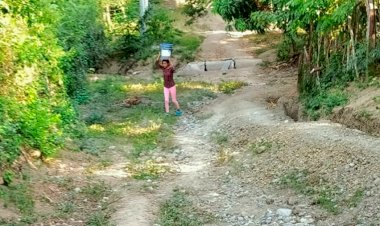 Familias de Tamazunchale exigen al alcalde solución a falta de agua 