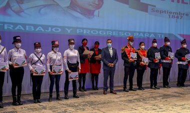 Gobierno local rinde homenaje a los Niños Héroes de Chapultepec