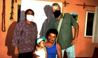 Niña de Cochoapa el Grande recibe tratamiento médico especializado en México