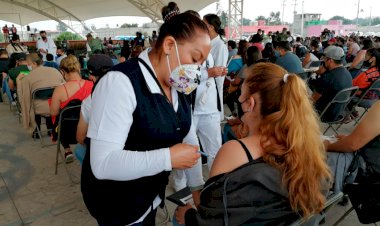 Más de 120 mil jóvenes chimalhuacanos fueron vacunados