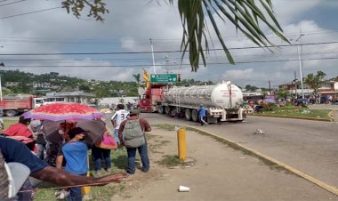 Afectados de la zona norte del estado por el Huracán Grace, se quedan fuera del censo, exigen ser incluidos