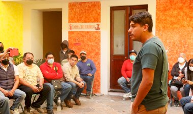 Gobierno de Puebla discrimina y bloquea grúas antorchistas