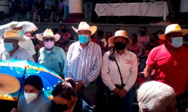 Antorchistas, presentes en toma de protesta de alcalde de Tlapa