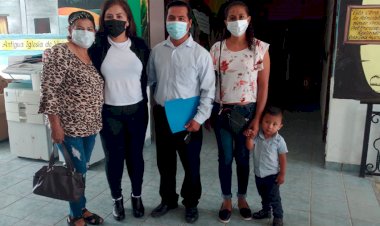 Antorchistas entregan pliego petitorio a Padilla, Tamaulipas