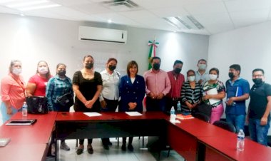 Antorchistas de Sonora llevan peticiones a SEDESSON