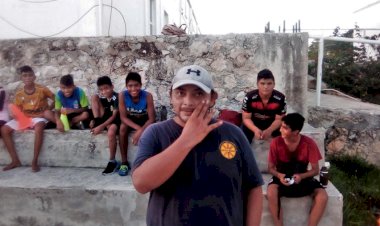 Progresan deportistas de la Escuela Antorchista de Fútbol de Campeche 