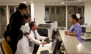 Trabajadores de la salud, héroes sólo en el discurso