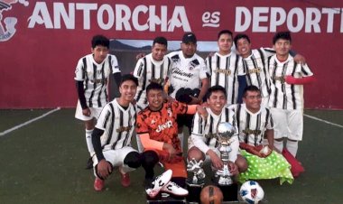 Finaliza liga de futbol en Ocotepec