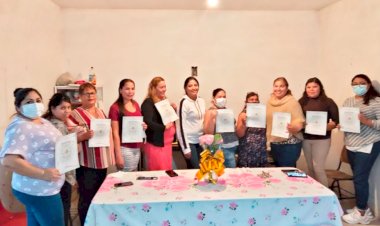 Concluyen cursos de autoempleo en Torreon