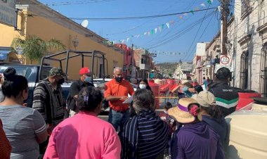 Habitantes de Álvaro Obregón presentan demandas colectivas al edil