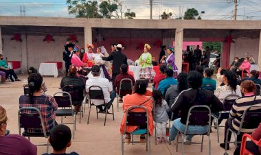 Antorchistas celebran posada en San Pedro