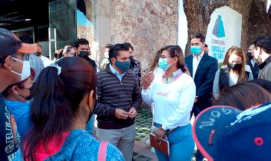 Recorren autoridades colonia antorchista de Querétaro