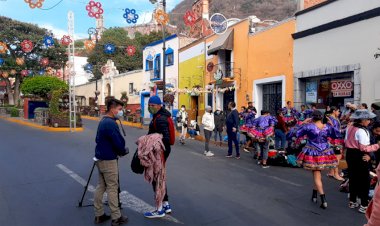 Filman Bailes de Perú en Atlixco