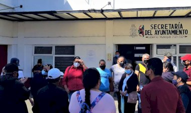 Edil de Uruapan se compromete con Antorcha para revisar pliego de demandas
