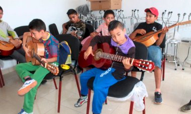 Realizarán clases de guitarra en Los Reyes La Paz 