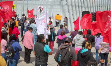 Protestan antorchistas en Hidalgo; exigen a Fayad que resuelva peticiones