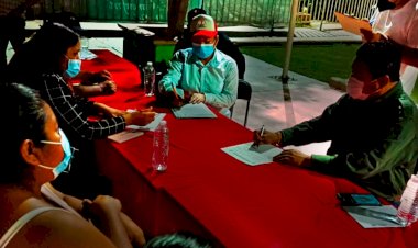 Se reúnen colonos antorchistas con alcalde de Tlapa de Comonfort