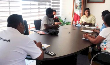 Antorchistas sostienen audiencia con alcalde de Villa de Tututepec; exponen carencias sociales