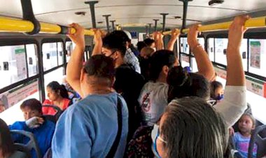Deficiencias en transporte público, denuncian vecinos de Ciudad Satélite