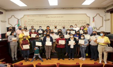 Instalan con 25 integrantes Consejo Municipal de Participación Escolar en Xalapa