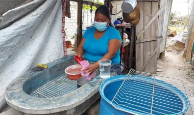 Familias veracruzanas llevan más de ocho años sin agua potable